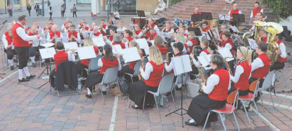 2019_07_19___Platzkonzert_Muslenplatz_590.png